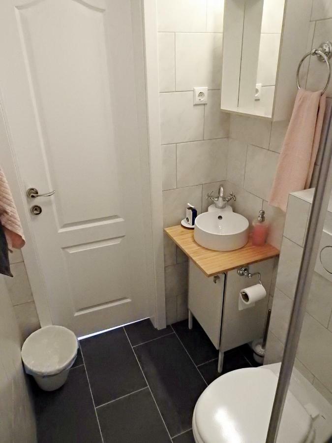 Apartment Antonela Slatine Exteriör bild