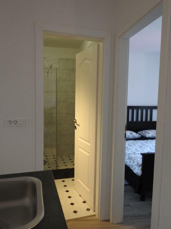 Apartment Antonela Slatine Exteriör bild